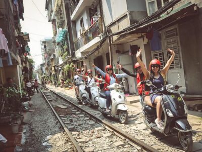 バイクでハノイ市を探索（2024年価格更新）
