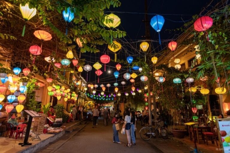 hoi an nightlife